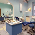 Стоматологическая клиника Кариесу.нет в проезде Шокальского Фотография 1